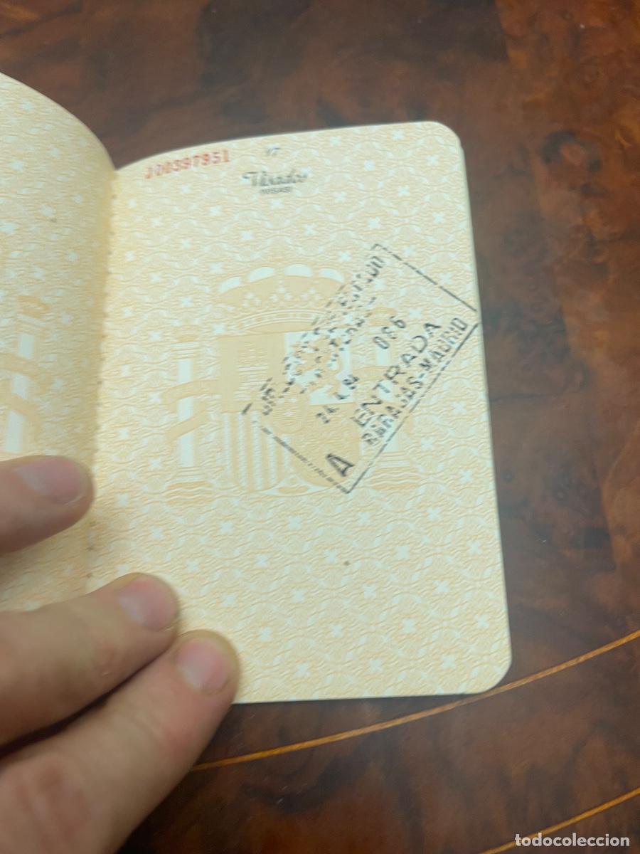 Documentos antiguos: Pasaporte de Espa&ntilde;a Expedido en MADRID 1987 - Foto 10