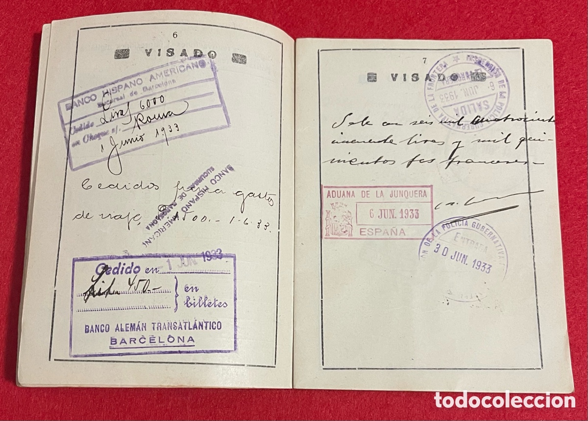 Documentos antiguos: Antiguo pasaporte de la Rep&uacute;blica espa&ntilde;ola. - Foto 4