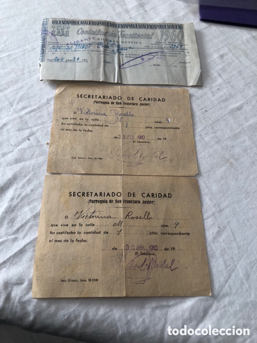 Documentos antiguos: Lote de tres recibos ( Caridad y hacienda) 1960