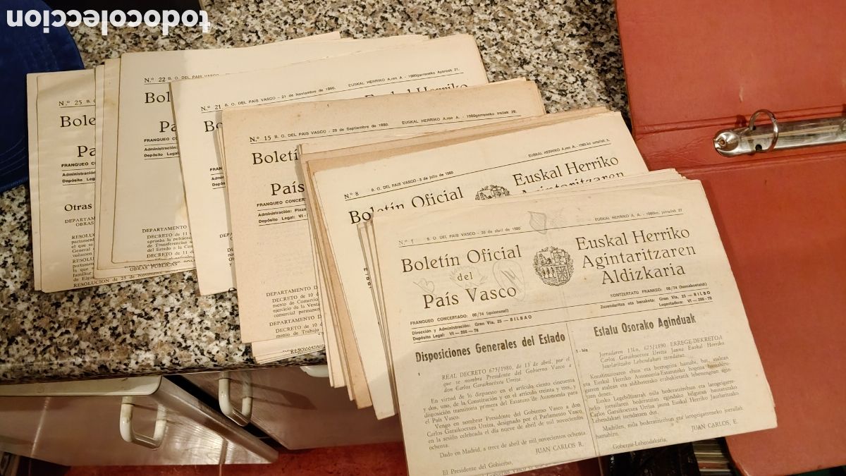 Documentos antiguos: Lote de 25 Bolet&iacute;n oficial del Pais Vasco a&ntilde;o 1980 n&uacute;mero 1