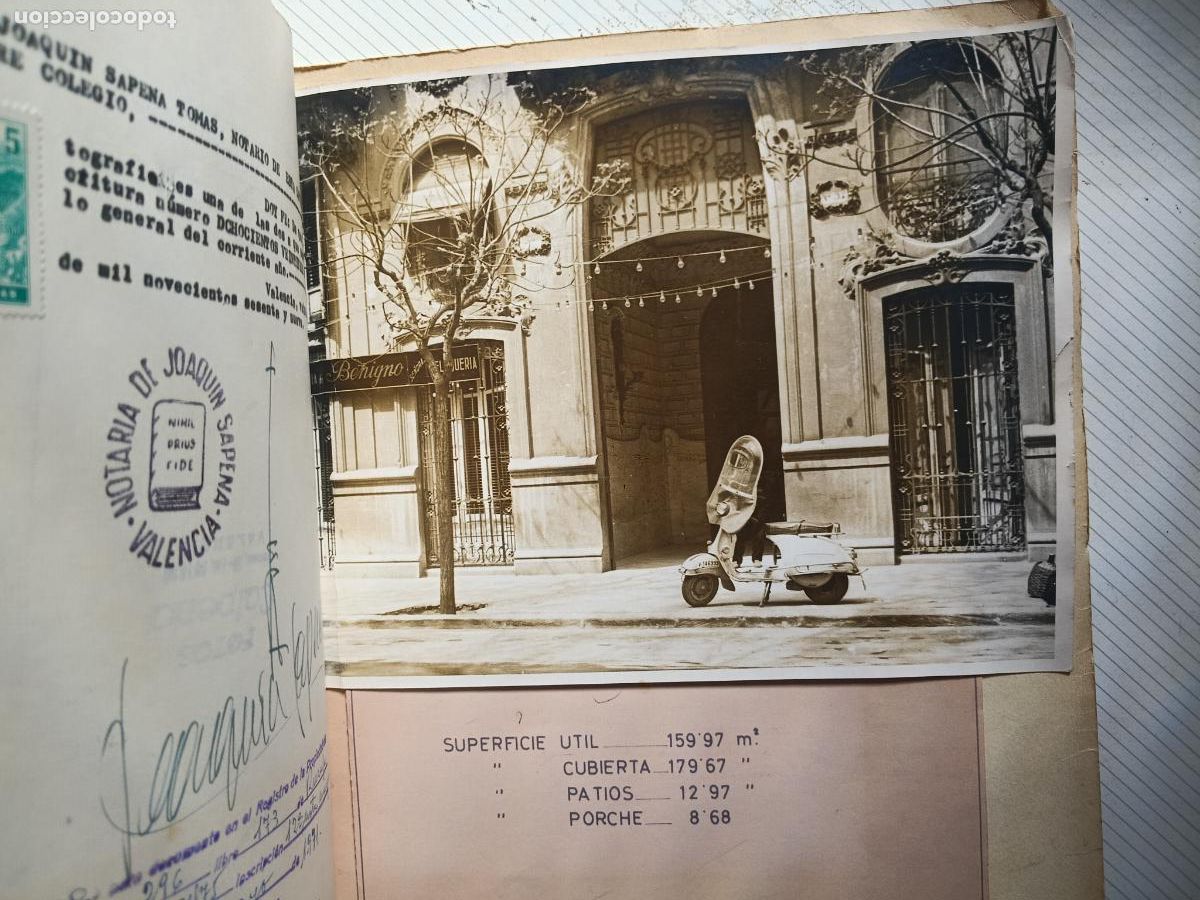 Documentos antiguos: Valencia. Escritura 1969 con fotos. Gran V&iacute;a Marqu&eacute;s del Turia 37. Timbres notariales