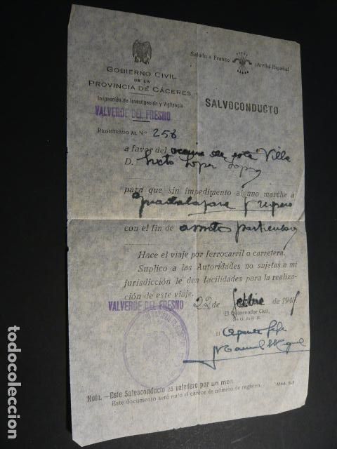 Documenti antichi: SALVOCONDUCTO 1941 CACERES INSPECCION Y VIGILANCIA VALVERDE DEL FRESNO 1941