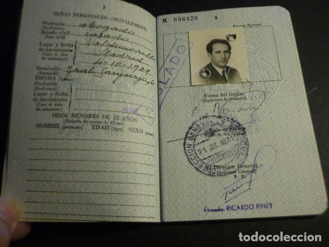 Documentos antiguos: ESPA&Ntilde;A PASAPORTE 1971 - Foto 3