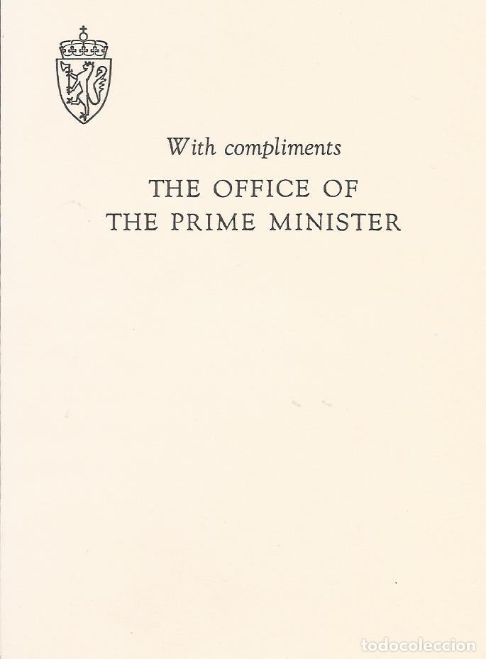 Documentos antiguos: Noruega. Tarjeta papel. Oficina Primer Ministro. With compliments. 1994. 12x9 cm.