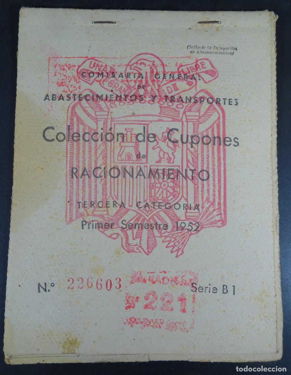 Documentos antiguos: ANTIGUA CARTILLA DE RACIONAMIENTO 3&ordf; CATEGOR&Iacute;A, BARCELONA, VER FOTOS