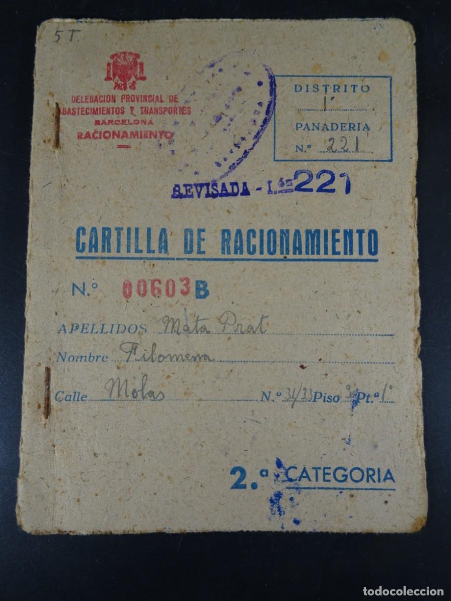Documentos antiguos: ANTIGUA CARTILLA DE RACIONAMIENTO 2&ordf; CATEGOR&Iacute;A, BARCELONA, VER FOTOS