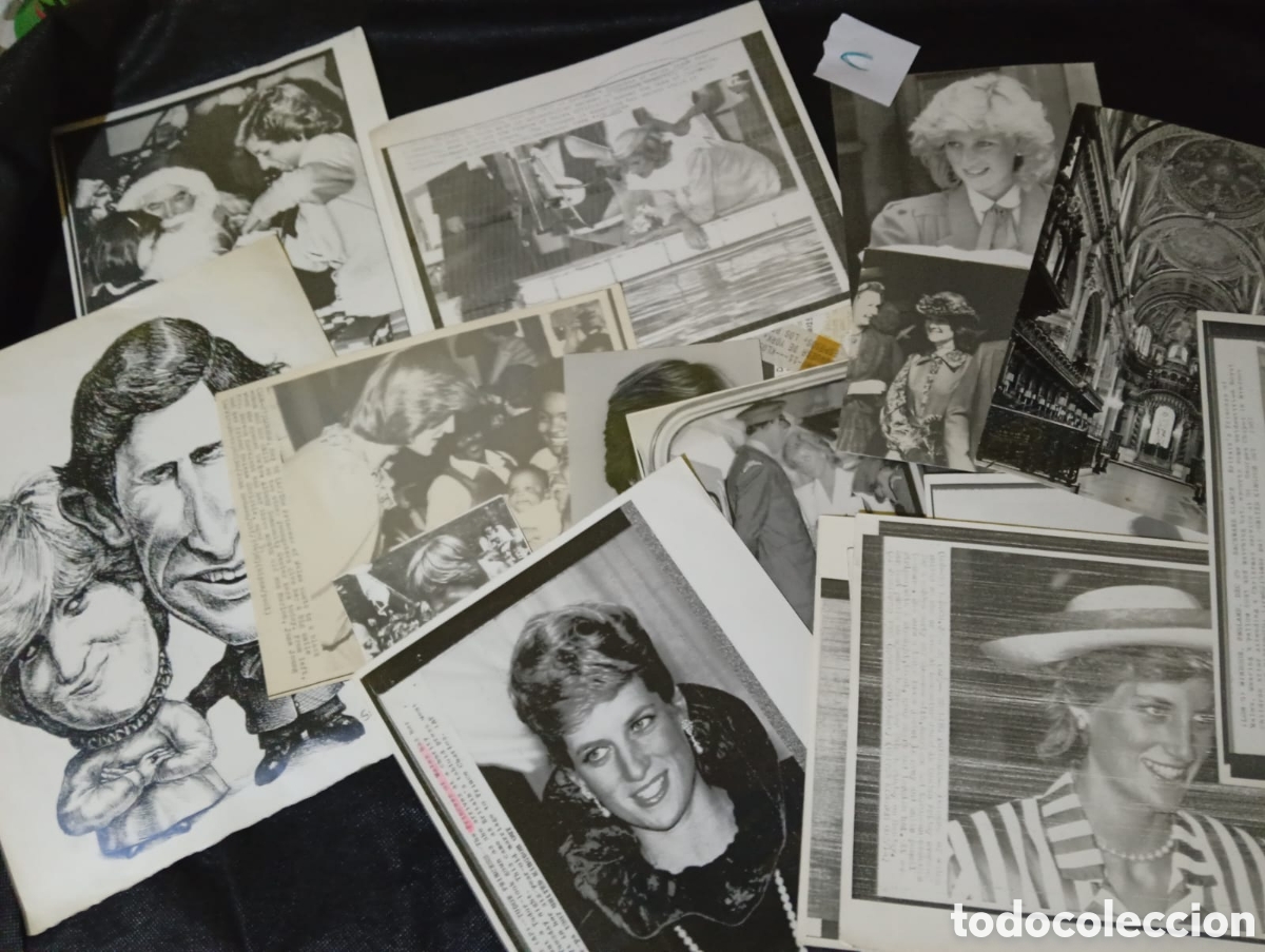 Documentos antiguos: Colecci&oacute;n de Fotos de Prensa Vintage de la Princesa Diana y la Familia Real (Lote de 21 Piezas)