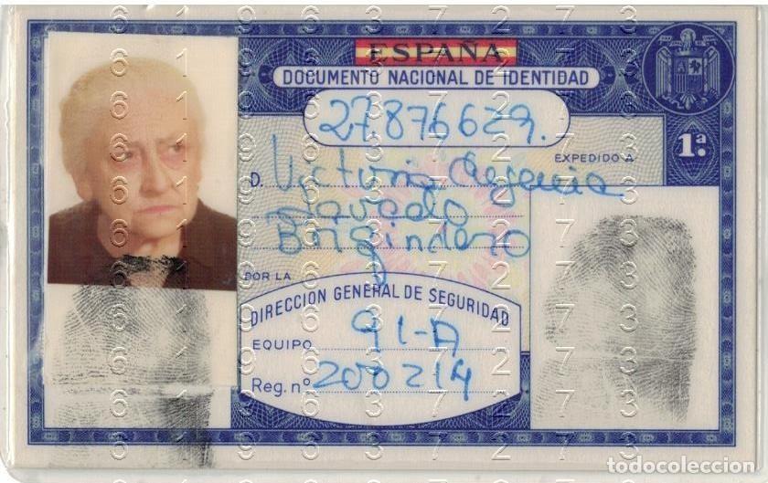 Documentos antiguos: ARROYOMOLINOS DE LEON DNI 1980 M26