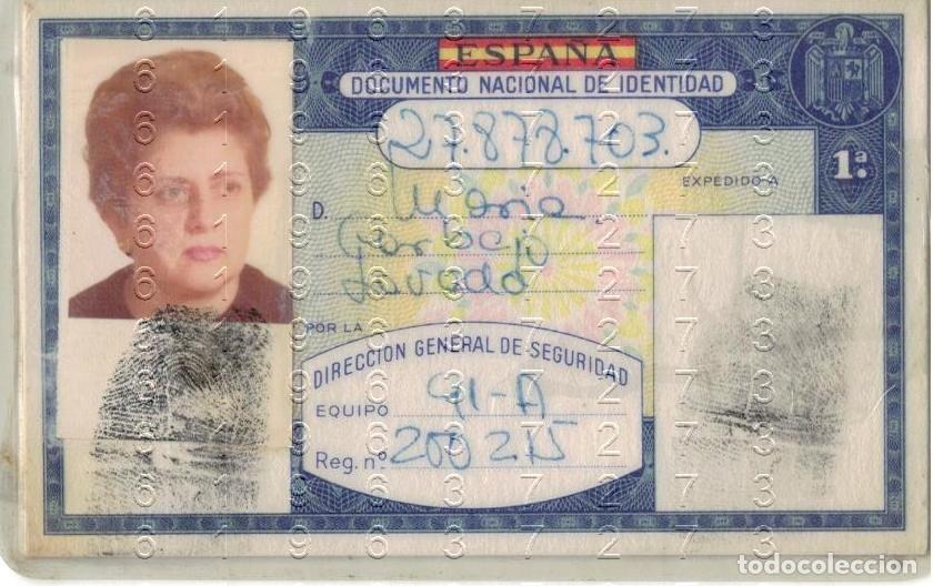 Documentos antiguos: ARROYOMOLINOS DE LEON DNI 1980 M26