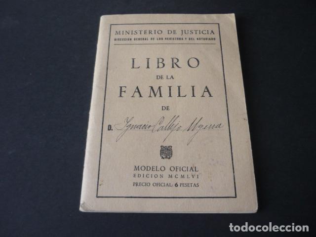 Documentos antiguos: LIBRO DE FAMILIA 1957
