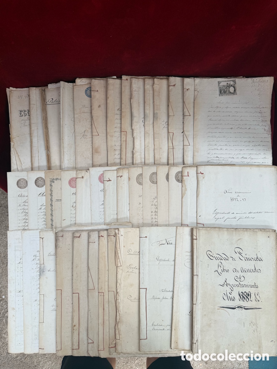 Documentos antiguos: Gran lote + 40 escrituras antiguas del siglo XIX!