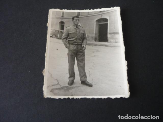 Documents Anciens: ALUMNO ACADEMIA GUARDIA CIVIL EL ESCORIAL MADRID FOTOGRAFIA 6 X 7,5 CM