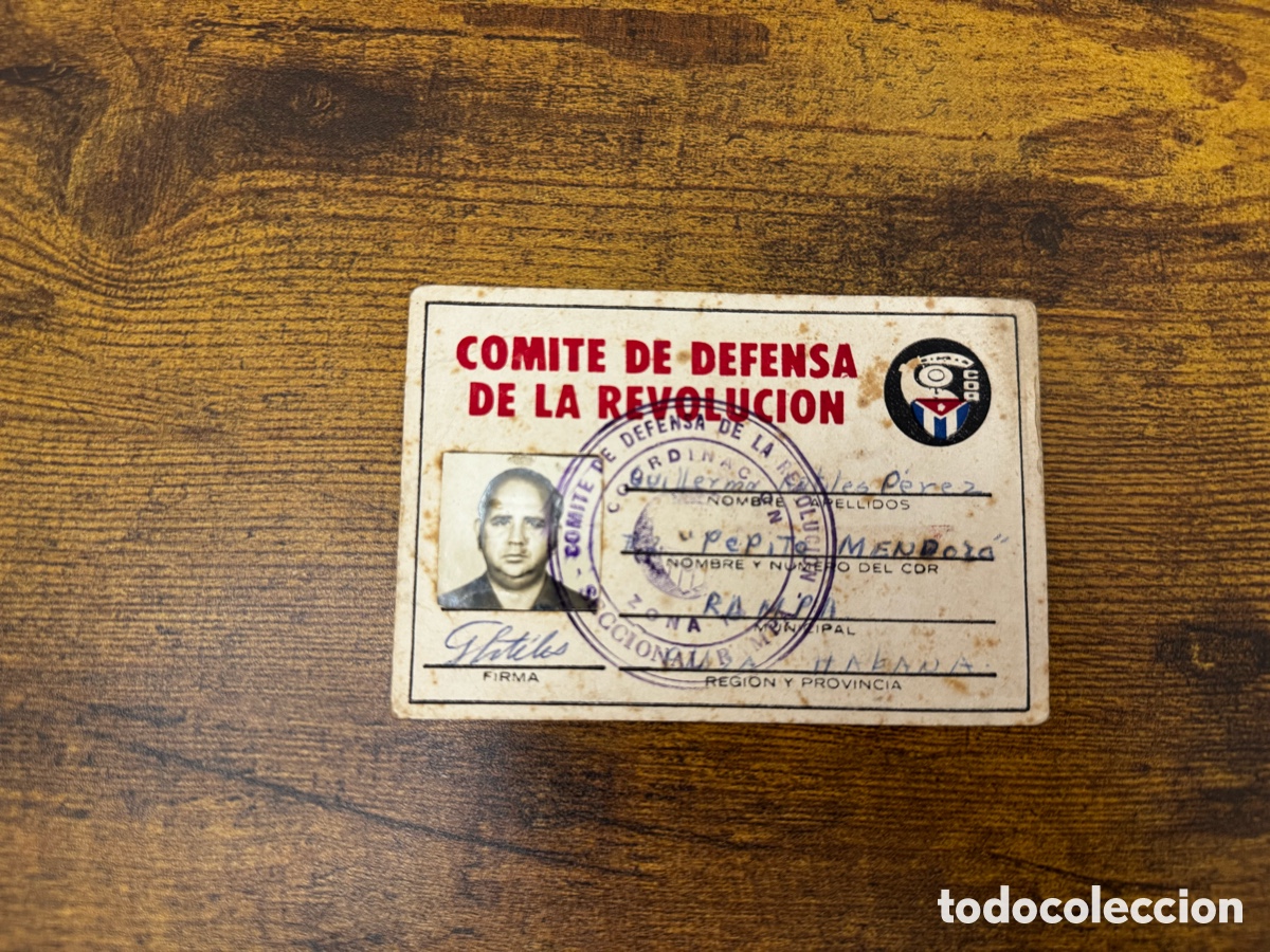 Documentos antiguos: Carnet del Comite de Fefensa de la Revoluci&oacute;n. Cuba - Foto 2