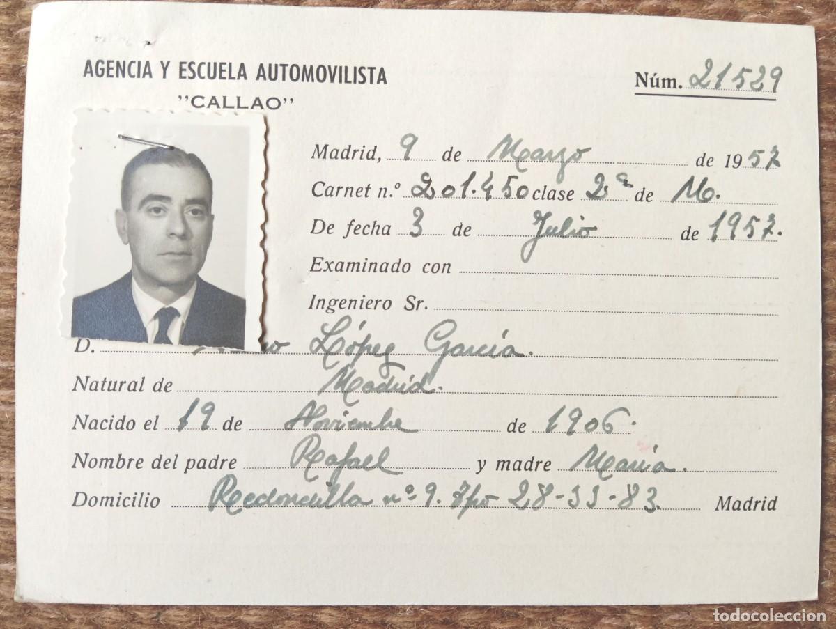 Documentos antiguos: CARNET AUTOESCUELA AUTOMOVILISTA CALLAO - MADRID 1957