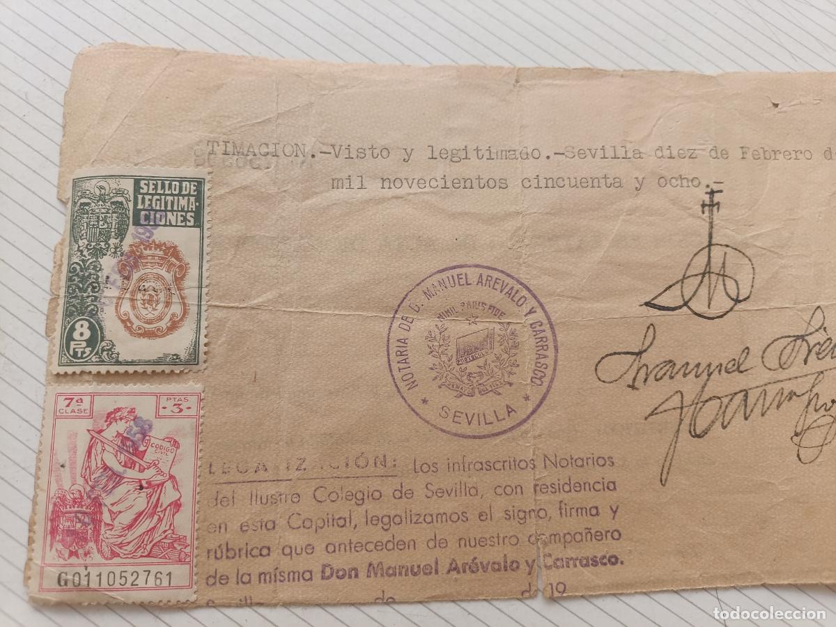 Documentos antiguos: Sello notarial de Legalizaciones 8 pesetas + timbres Justicia Municipal y p&oacute;lizas