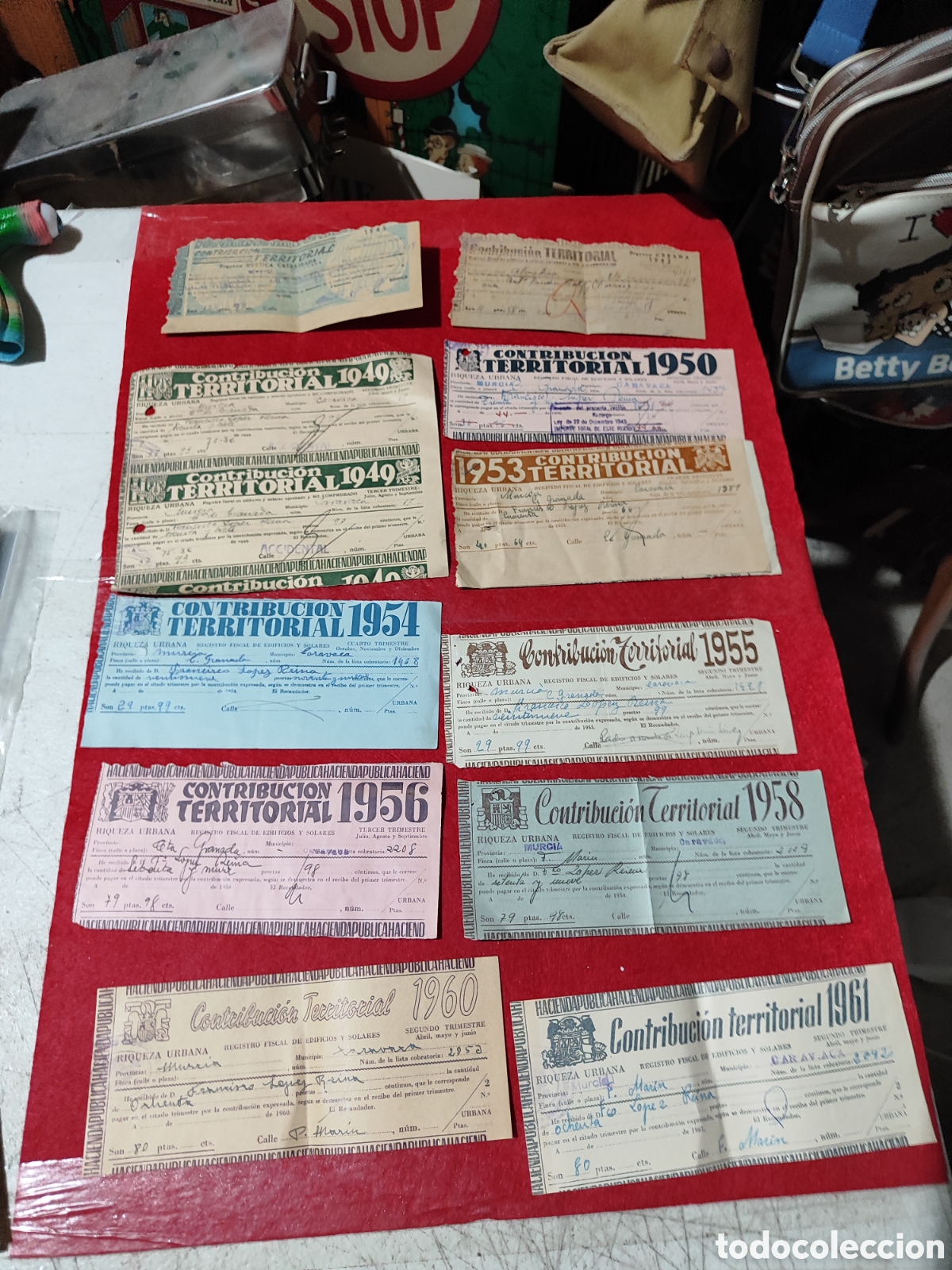 Documentos antiguos: Lote 11 recibos CONTRIBUCI&Oacute;N TERRITORIAL A&Ntilde;OS 40/50/60 de CARAVACA DE LA CRUZ