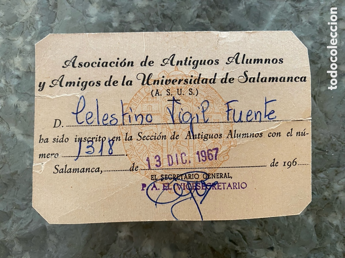 Documentos antiguos: Carnet Hist&oacute;rico Antiguos Alumnos Universidad de Salamanca (1967)