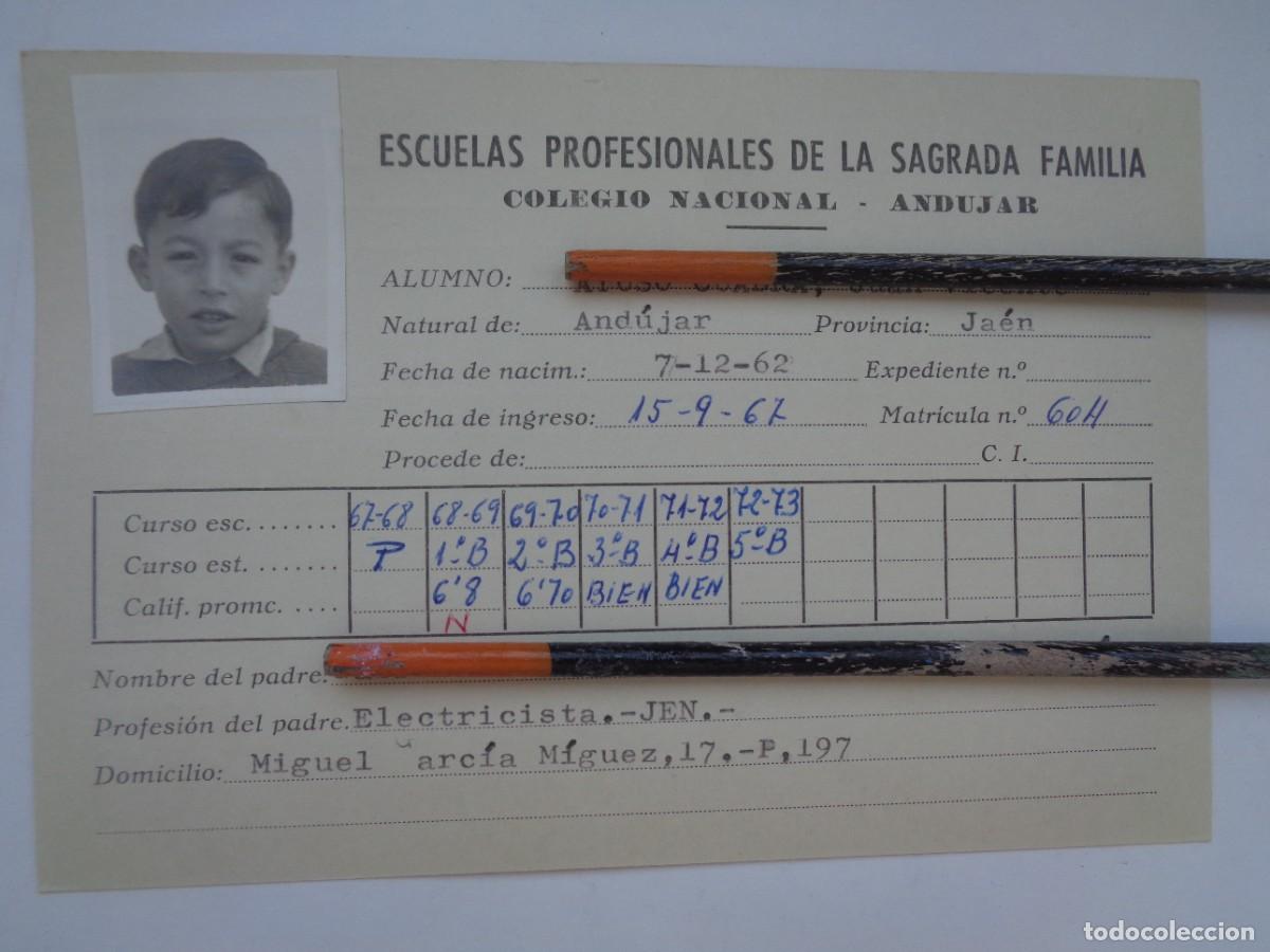 Documentos antiguos: ESCUELAS PROFESIONALES SAGRADA FAMILIA . FICHA ALUMNO , 1967-1973 . ANDUJAR ( JAEN )