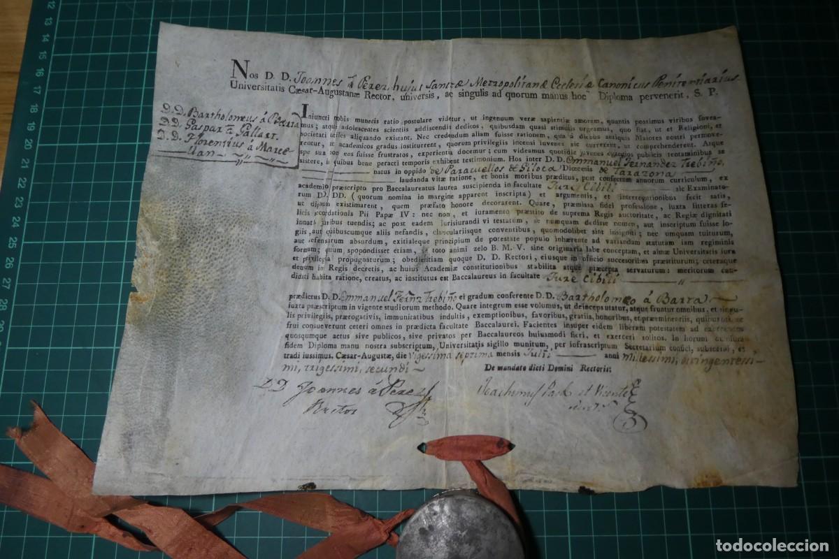 Documentos antiguos: Titulo Acad&eacute;mico a&ntilde;o 1832