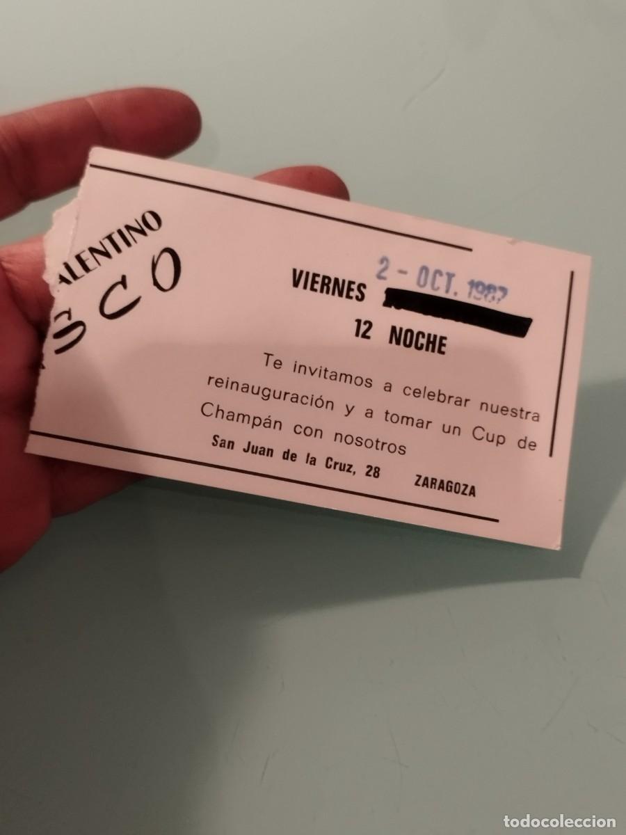 Documentos antiguos: Antigua tarjeta de Invitaci&oacute;n impresa para un evento nocturno. Valentino Disco? Zaragoza.