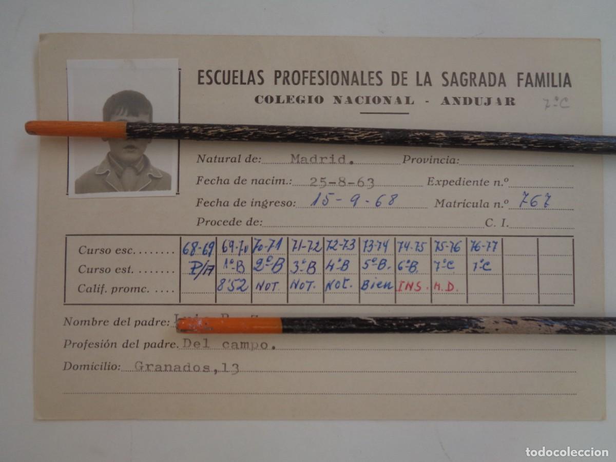 Documentos antigos: ESCUELAS PROFESIONALES SAGRADA FAMILIA : FICHA NI&Ntilde;O 1967-73 . ANDUJAR ( JAEN )