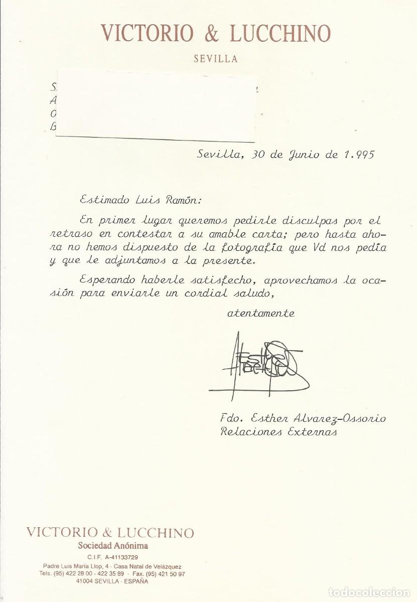 Documentos antiguos: Victorio & Lucchino. Sevilla. 1995. Esther Alvarez-Ossorio. Documento firmado. 21x15 cm.