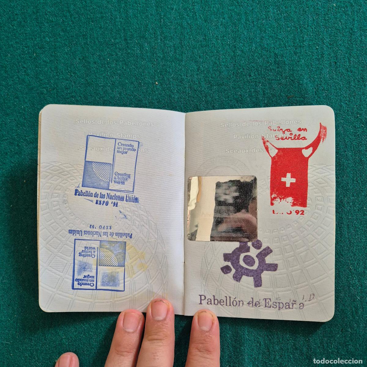Documentos antiguos: Pasaporte EXPO 92 SEVILLA con muchos sellos - Foto 4