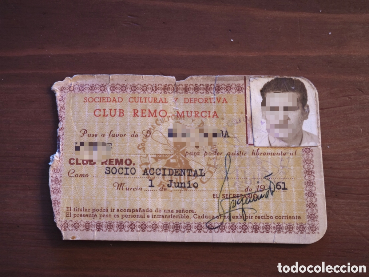 Documentos antiguos: Curioso Carnet del Club Remo de Murcia Sociedad Cultural 1961