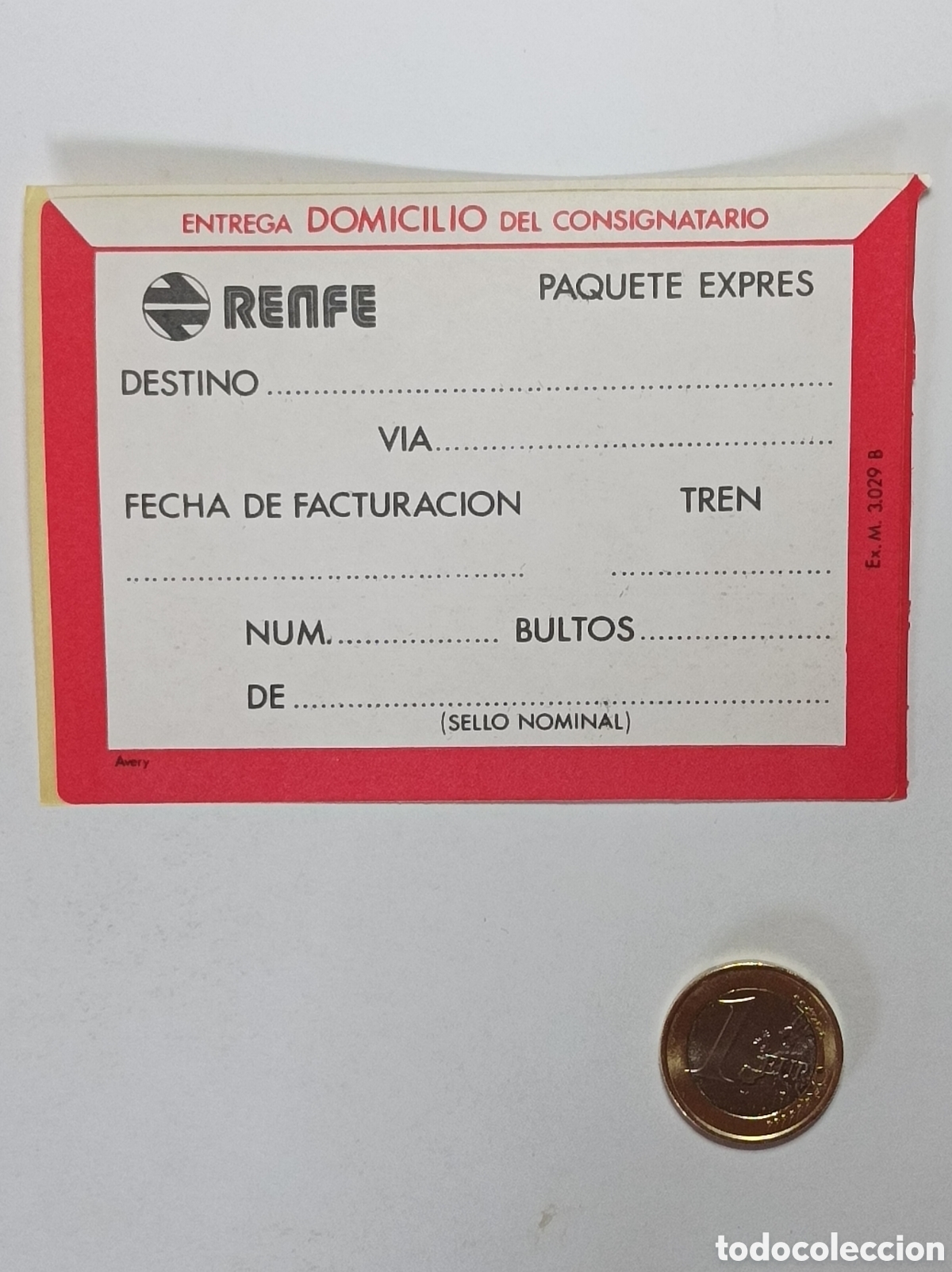 Documentos antiguos: ETIQUETA RENFE. ENTREGA DOMICILIO DE CONSIGNATARIO. PEGATINA. SIN USAR.