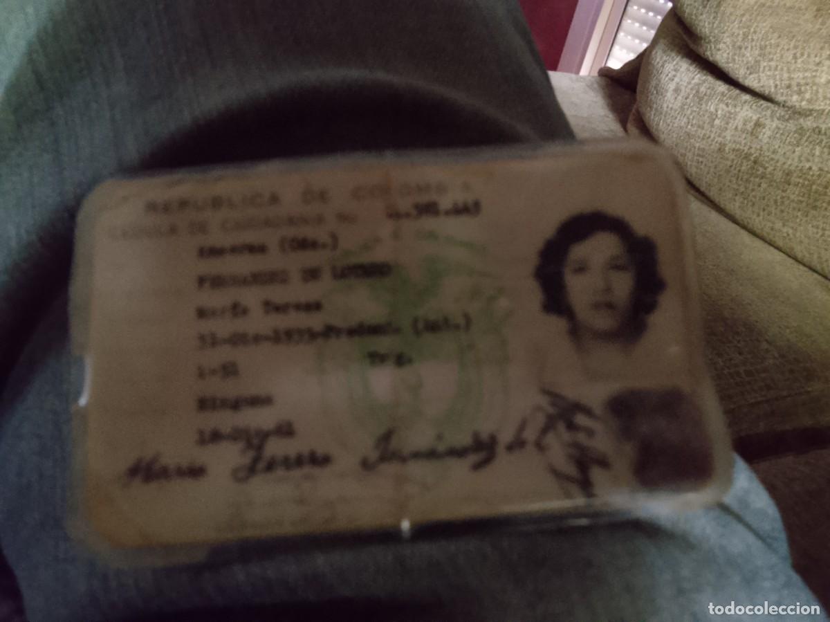 Documentos antiguos: C&eacute;dula de ciudadan&iacute;a de Colombia 1961