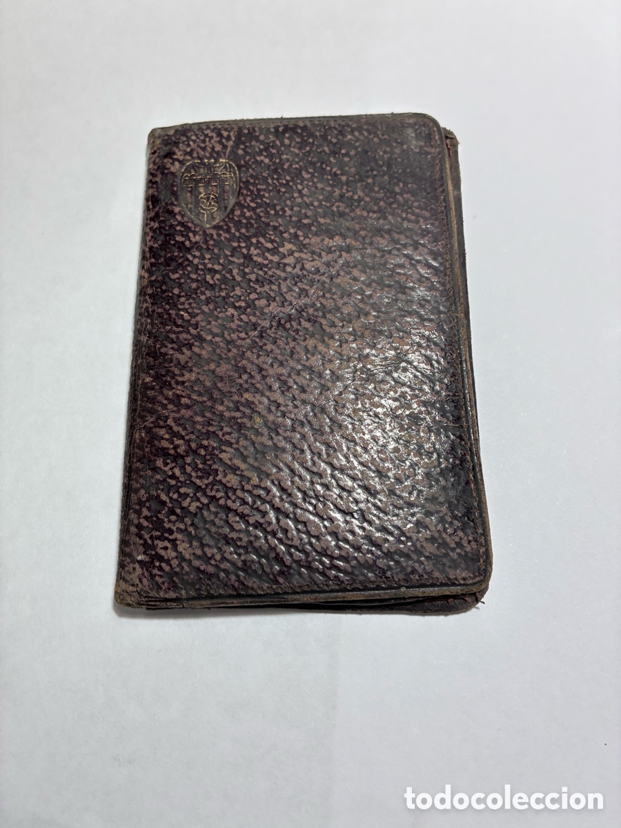 Documentos antiguos: Carnet Socio Valencia club de f&uacute;tbol 1920 renovado 1930 firmado