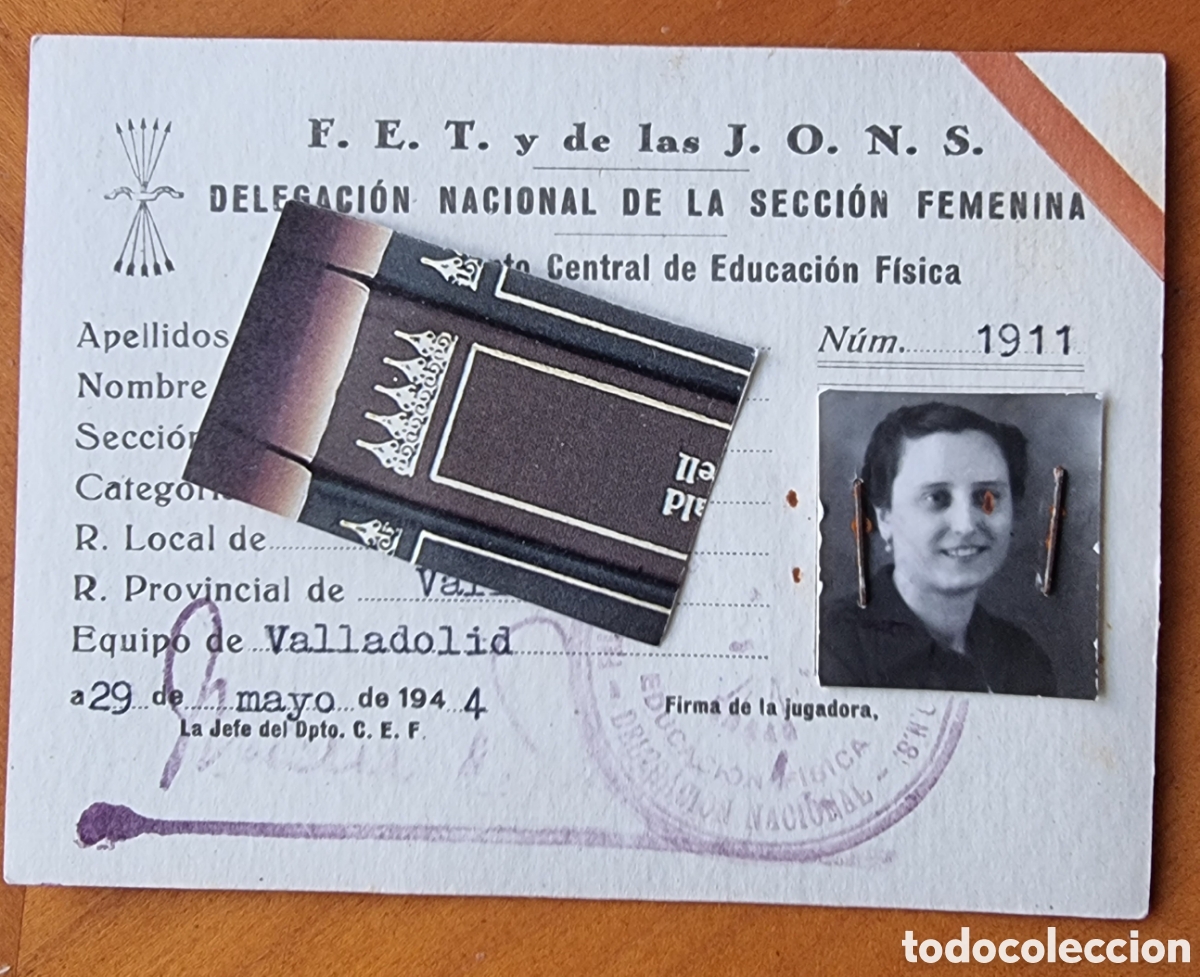 Documentos antiguos: Carnet Falange Espa&ntilde;ola Secci&oacute;n Femenina original Guerra Civil ved foto R10230