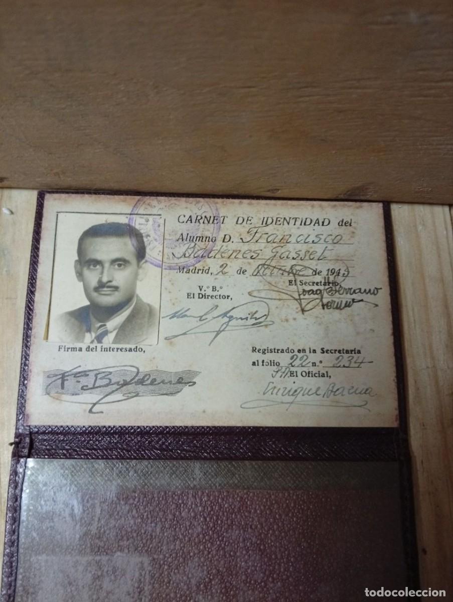 Documentos antiguos: CARNET VINTAGE 1943 - ESCUELA DE AYUDANTES DE OBRAS P&Uacute;BLICAS MADRID - FOTO Y FIRMAS