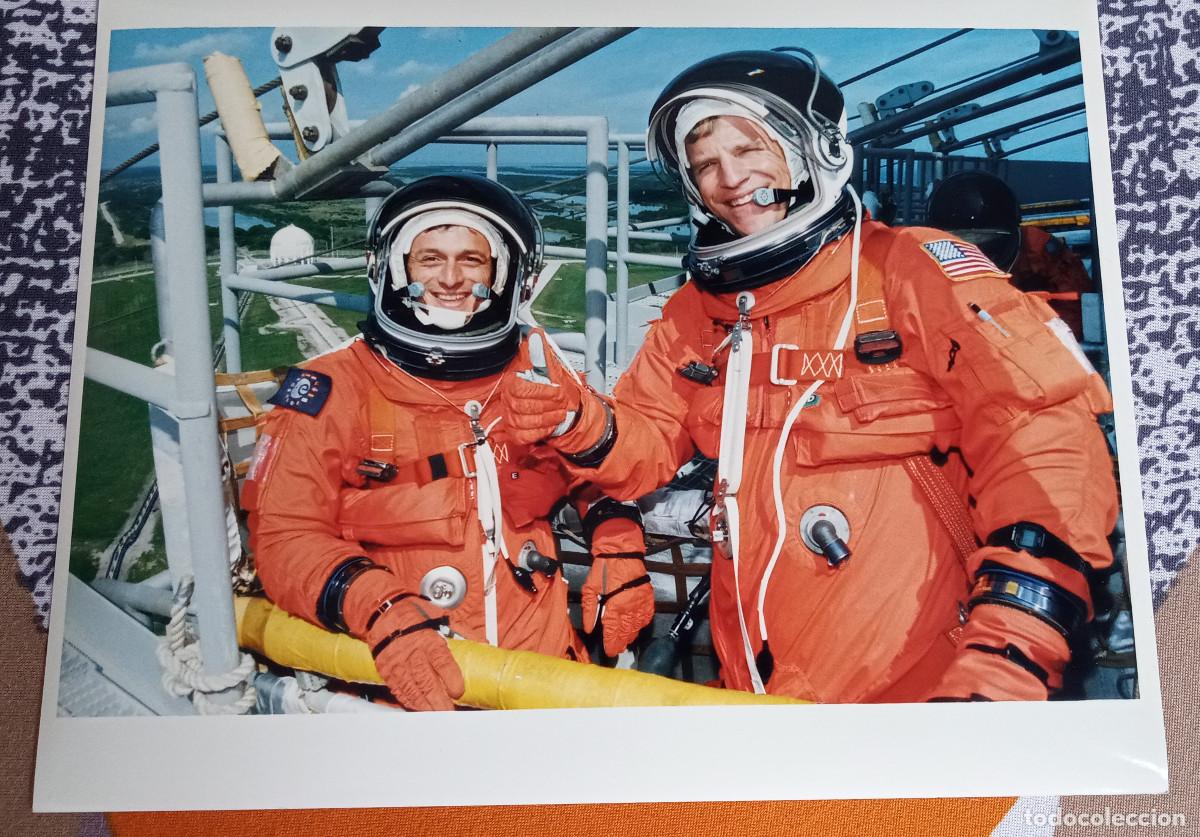 Documents Anciens: Fotograf&iacute;a original NASA Pedro Duque y Scott Parazynski Misi&oacute;n STS-95 1998