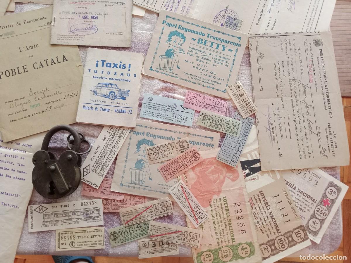 Documentos antiguos: Lote variado documentos y objetos antiguos - Foto 4