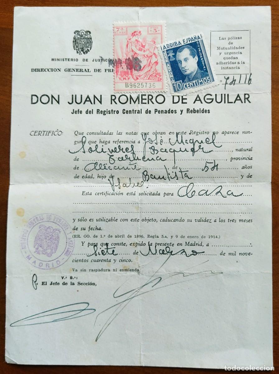 Documenti antichi: CERTIFICADO JEFE REGISTRO CENTRAL DE PENADOS Y REBELDES PARA LICENCIA DE CAZA A&Ntilde;O 1945