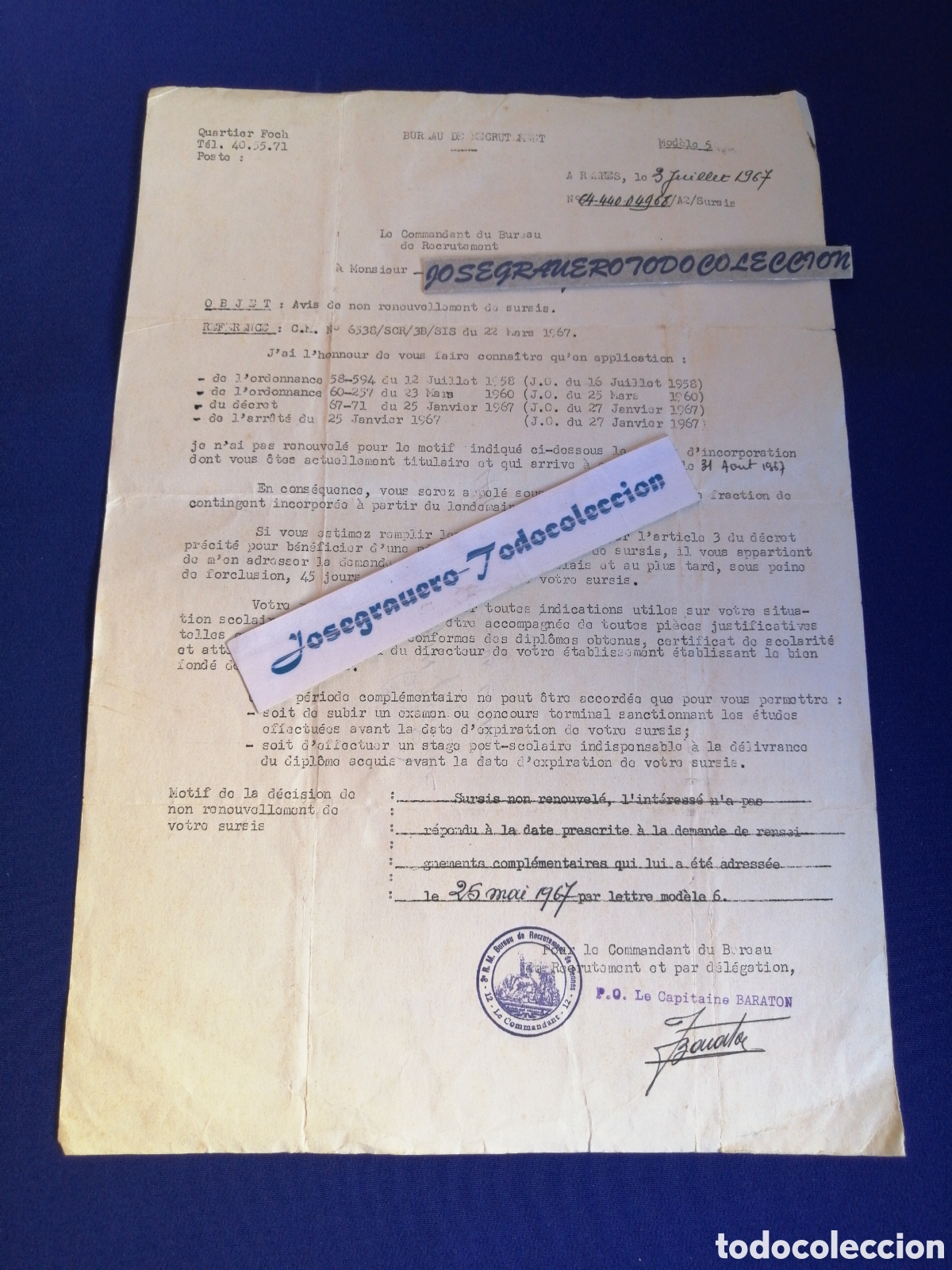 Documentos antiguos: AVISO DE NO RENOVACI&Oacute;N PR&Oacute;RROGA MILITAR FRANCIA 1967 SELLO MILITAR FIRMA CAPIT&Aacute;N BARATON DOCUMENTO