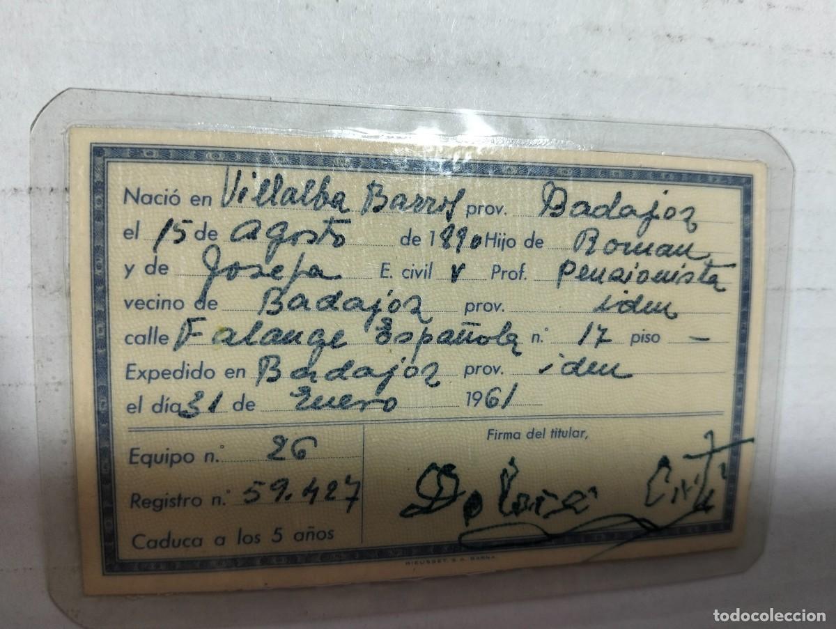 Documentos antiguos: Antiguo Documento Nacional de identidad Azul - Foto 4