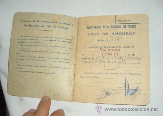 Documentos bancarios: CARTILLA DE LA CAJA DE AHORROS DEL A&Ntilde;O 1943 - Foto 2