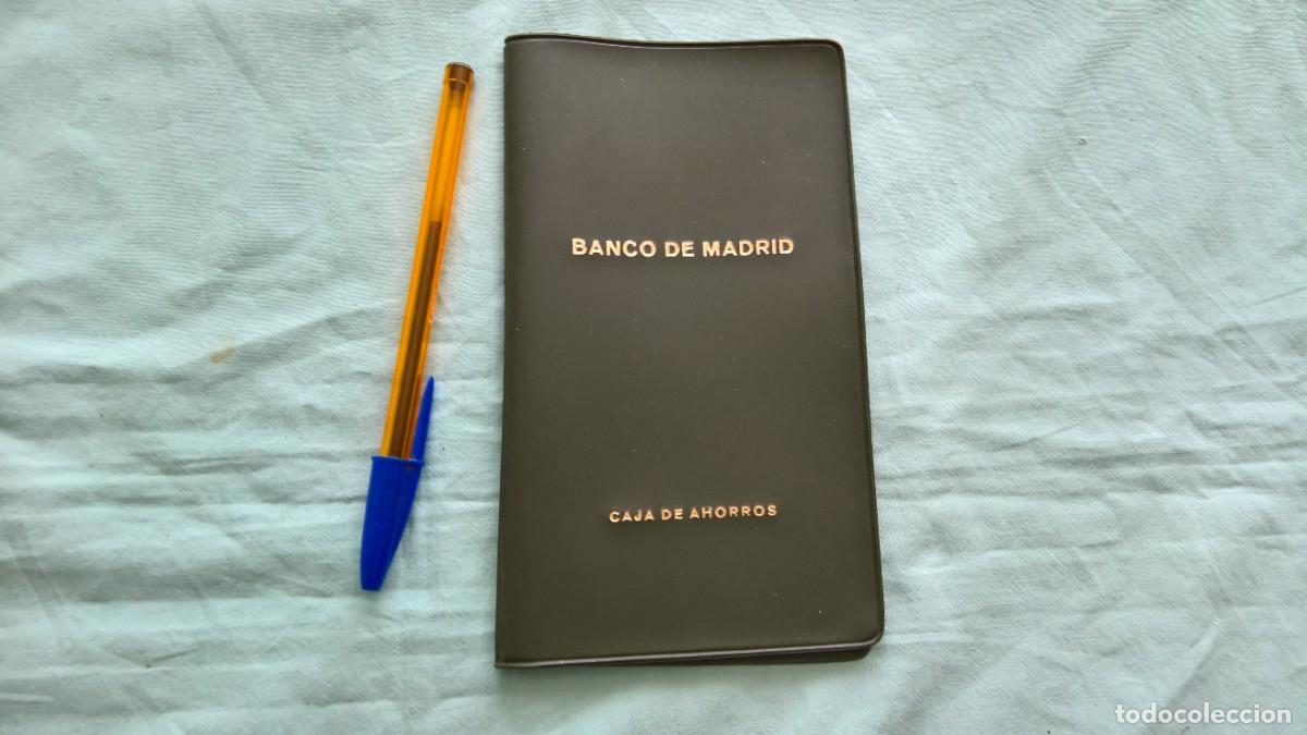 Documentos bancarios: Banco de Madrid..funda plastico libreta..60s..Caja de Ahorro..libreta - Foto 1
