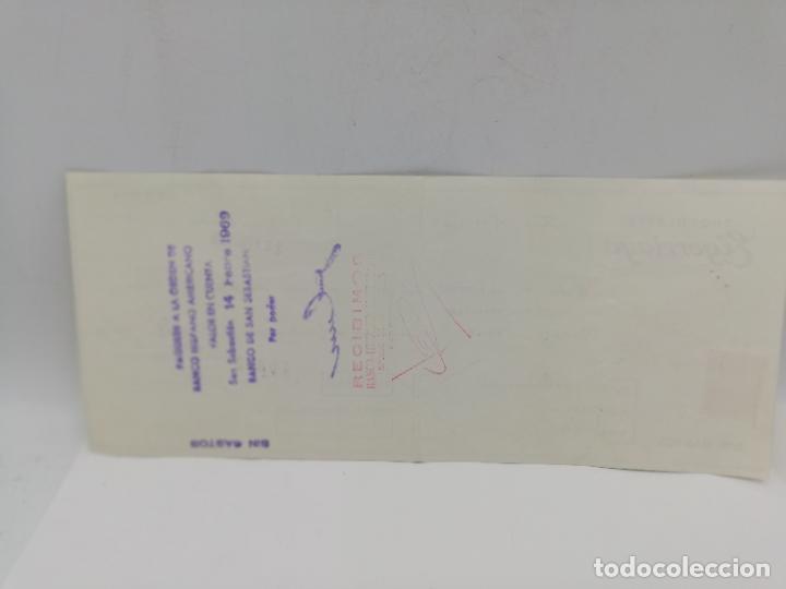 Documentos bancarios: PAGAR&Eacute;. CHOCOLATES ELGORRIAGA. IRUN, 1969. VER. - Foto 2