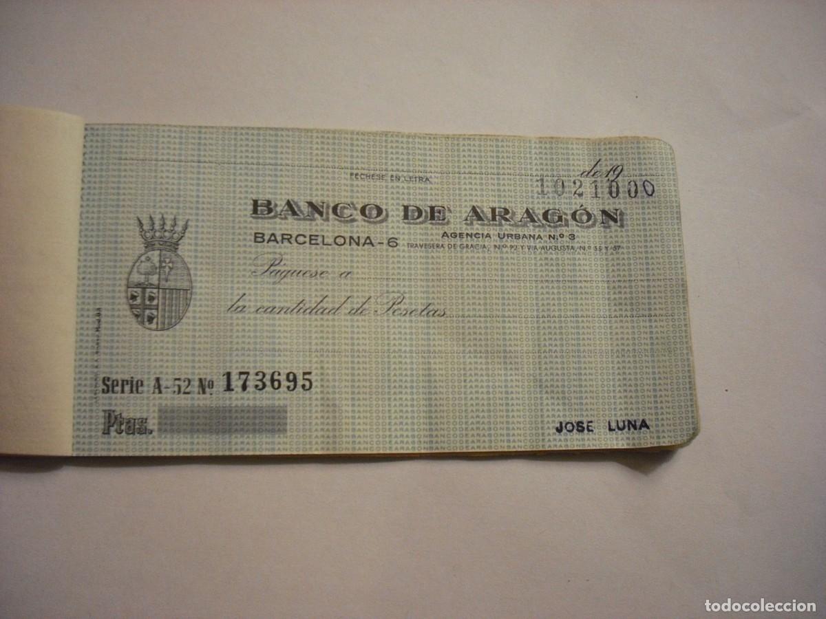 Documentos bancarios: BANCO DE ARAGON. TALONARIO DE CHEQUES 1970 / 72 - Foto 2
