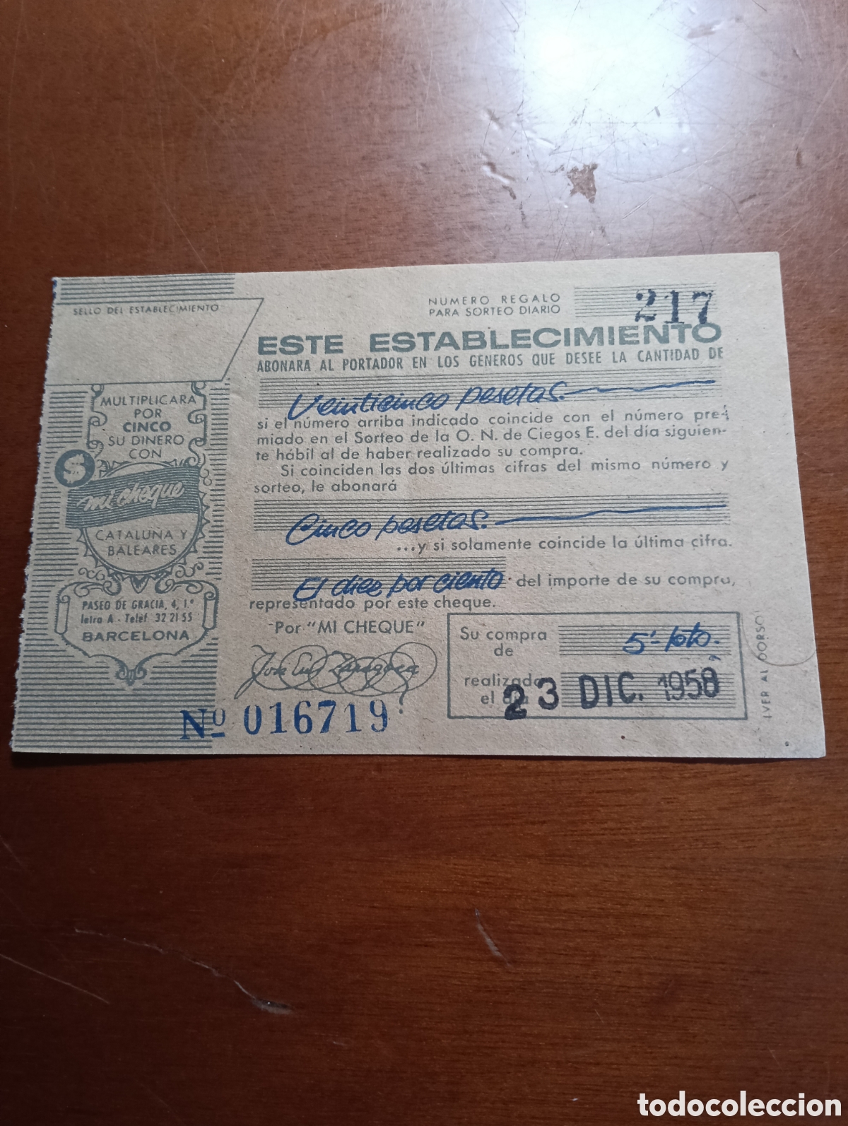 Documentos bancarios: Abono de 25 pesetas en este establecimiento 1958 - Foto 1
