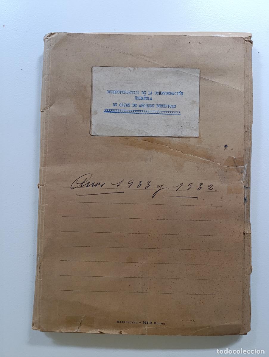 Documentos bancarios: SEGUNDA REPUBLICA-A&Ntilde;O 1932/1933. CARPETA COMISION PERMANENTE CAJAS AHORROS BENEFICAS ESPA&Ntilde;OLAS.