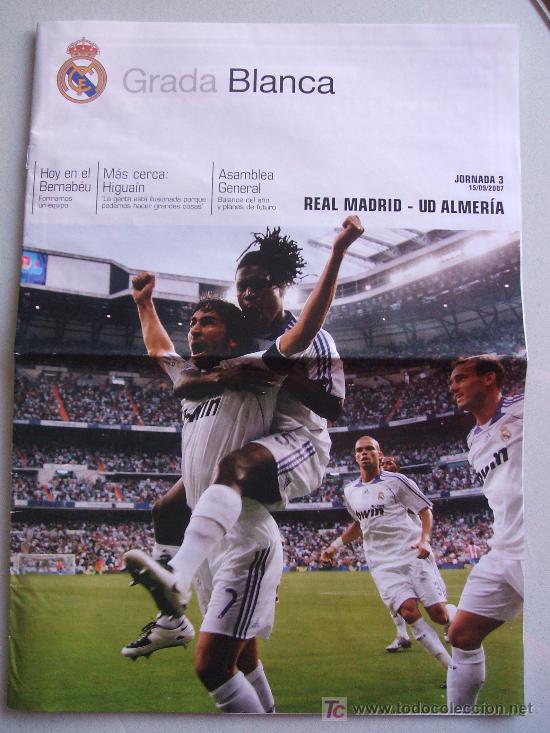 Collectionnisme sportif: REVISTA GRADA BLANCA REAL MADRID- ALMERIA - 15-09- 2007