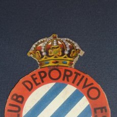 Coleccionismo deportivo: ANTIGUO ESCUDO DEL REAL CLUB DEPORTIVO ESPAÑOL. DE CARTON. FUBOL. Lote 29487122