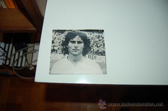 Coleccionismo deportivo: REAL MADRID: Recorte de &Aacute;NGEL. Primeros a&ntilde;os 80 - Foto 1