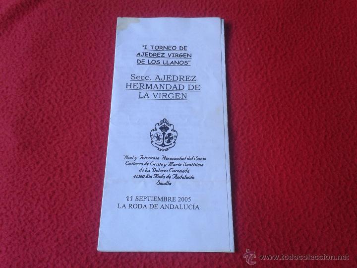 Coleccionismo deportivo: FOLLETO TRIPTICO I TORNEO DE AJEDREZ VIRGEN DE LOS LLANOS LA RODA ANDALUCIA SEVILLA 2005 HERMANDAD