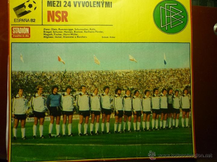 Coleccionismo deportivo: recorte revista seleccion alemana de futbol -1982