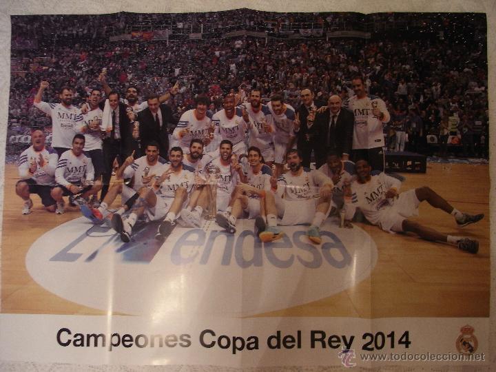 Coleccionismo deportivo: Lote colecci&oacute;n posters Real Madrid - Foto 2